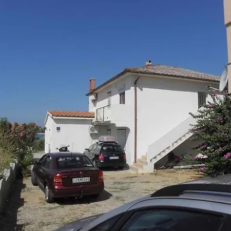 Barbat, Rab 2 Apartmán Barbat na Rabu